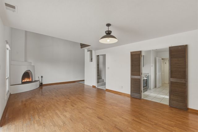 3160 Plaza Blanca, Santa Fe, NM 87507