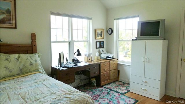 107 Winding Ridge Road 107, White Plains, NY 10603