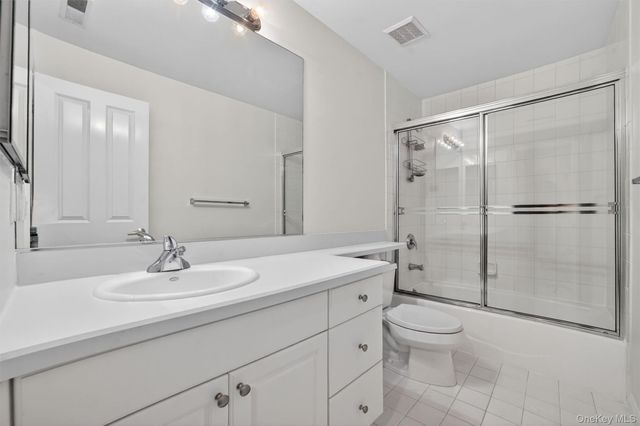 107 Winding Ridge Road 107, White Plains, NY 10603