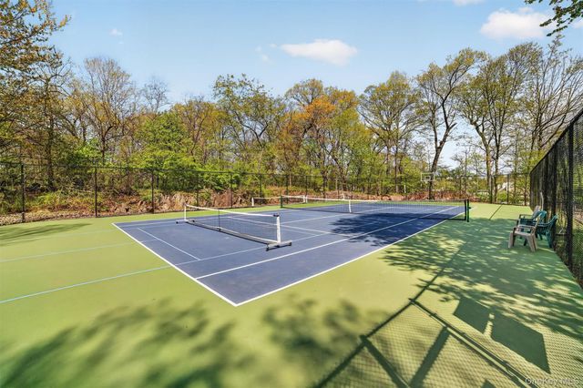 107 Winding Ridge Road 107, White Plains, NY 10603