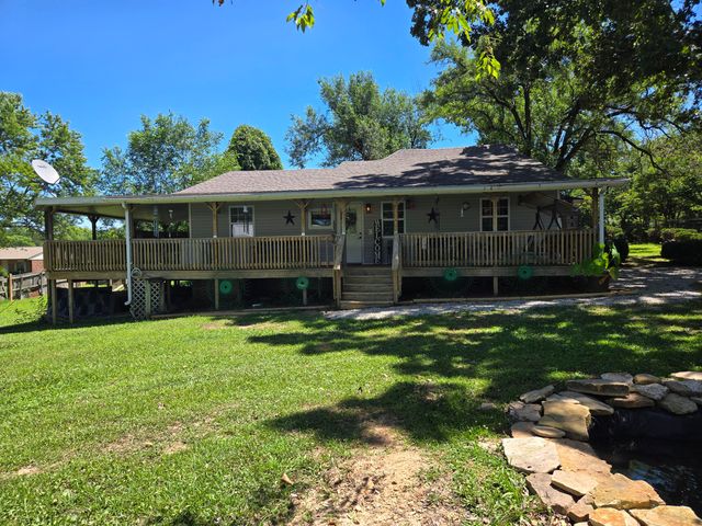 308 E James Street, Mountain View, MO 65548