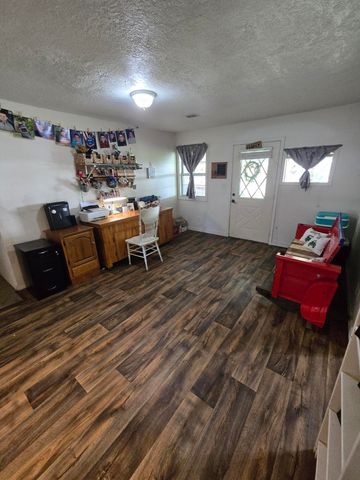 308 E James Street, Mountain View, MO 65548