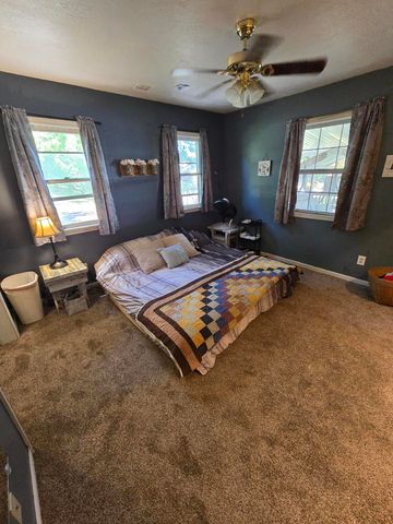 308 E James Street, Mountain View, MO 65548