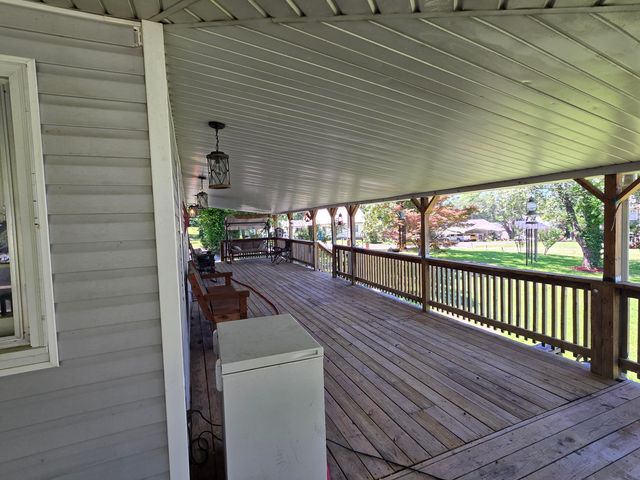 308 E James Street, Mountain View, MO 65548