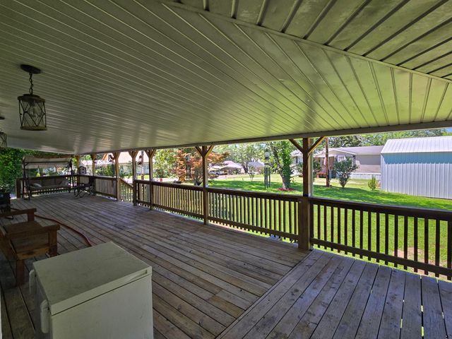 308 E James Street, Mountain View, MO 65548