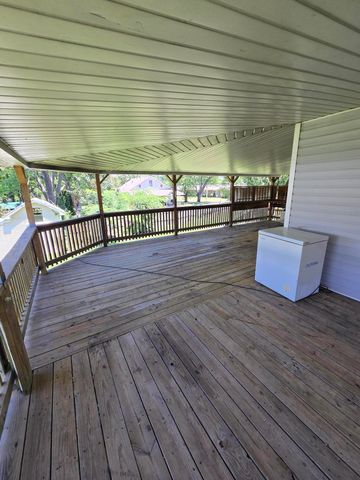 308 E James Street, Mountain View, MO 65548