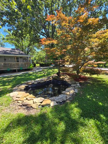 308 E James Street, Mountain View, MO 65548