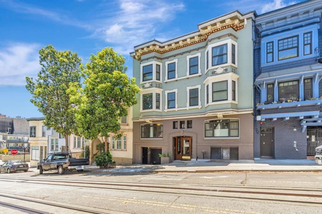 1725 Hyde Street 1, San Francisco, CA 94109