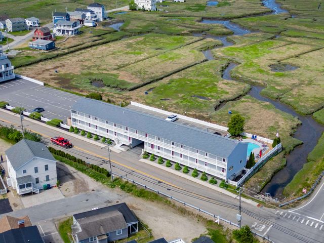 20 Brown Ave Unit 56, Hampton, NH 03842