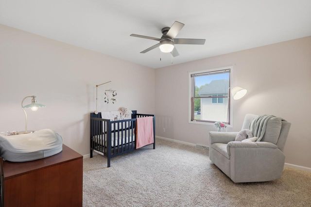 1696 Chadsworth Drive, Sun Prairie, WI 53590