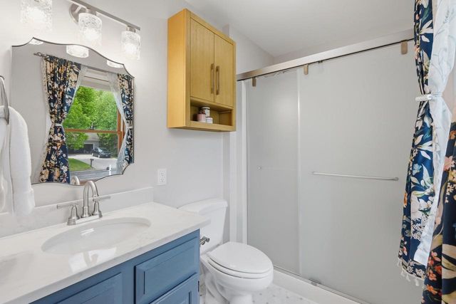 1696 Chadsworth Drive, Sun Prairie, WI 53590