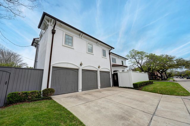 110 Ferndale Street, Bellaire, TX 77401