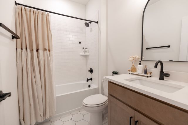 194 Phillips Bnd, Spring Hill, TN 37174