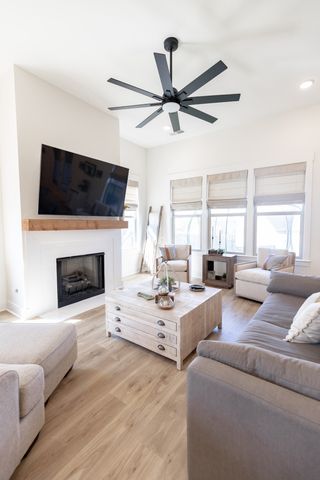 194 Phillips Bnd, Spring Hill, TN 37174