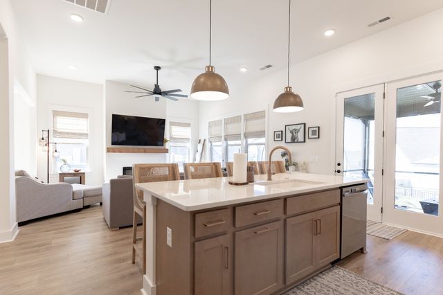 194 Phillips Bnd, Spring Hill, TN 37174