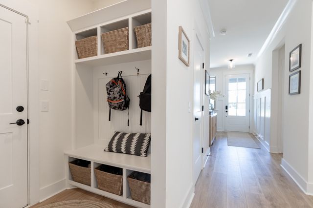 194 Phillips Bnd, Spring Hill, TN 37174