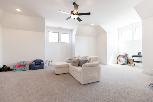 194 Phillips Bnd, Spring Hill, TN 37174