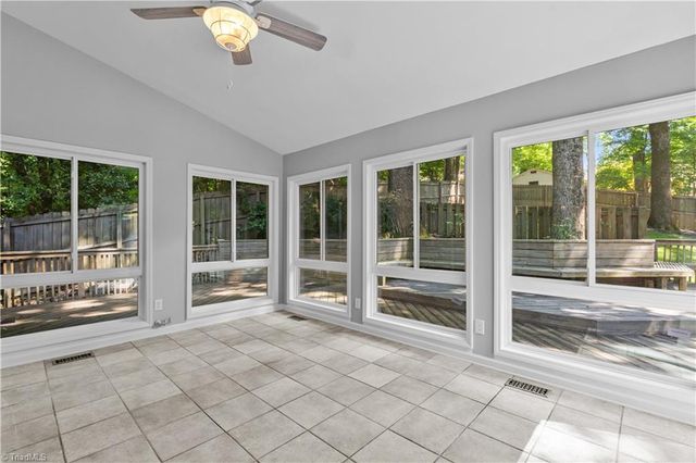 4803 Horseshoe Lane, Greensboro, NC 27410