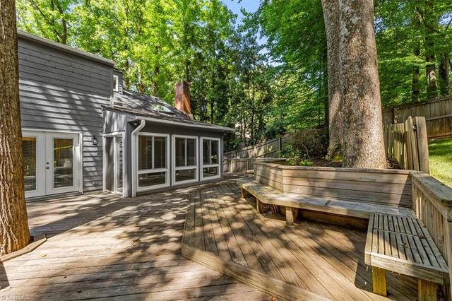 4803 Horseshoe Lane, Greensboro, NC 27410