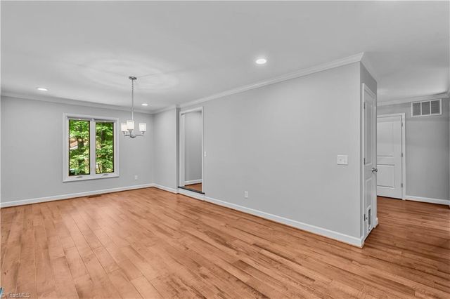 4803 Horseshoe Lane, Greensboro, NC 27410