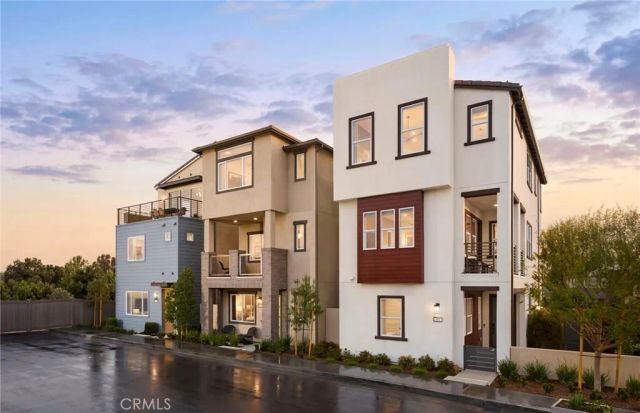 167 Moody, Irvine, CA 92618
