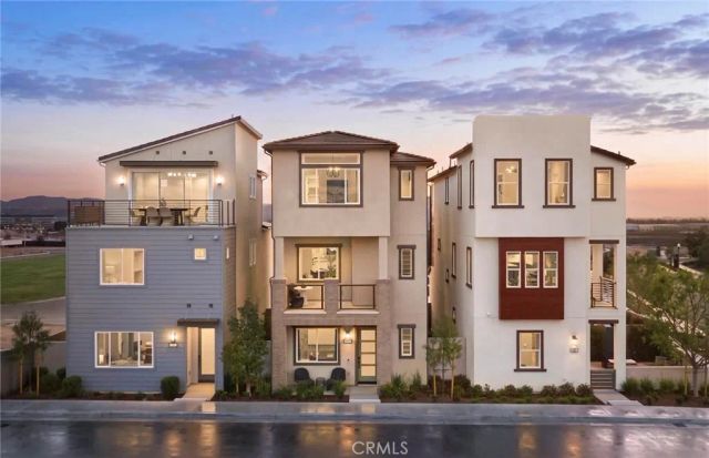 167 Moody, Irvine, CA 92618