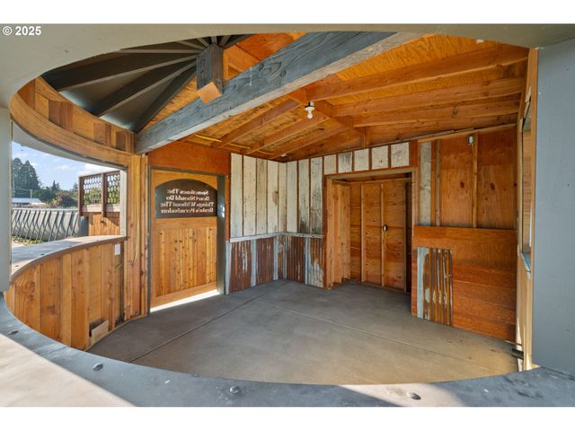 14001 S UNION MILLS Rd, Mulino, OR 97042