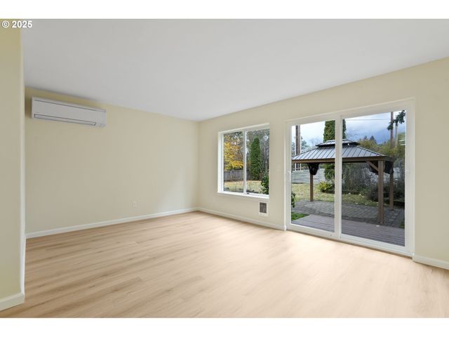 108 Ne POWDERHORN Dr, Corvallis, OR 97330