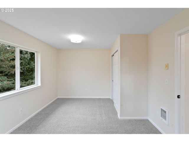 108 Ne POWDERHORN Dr, Corvallis, OR 97330