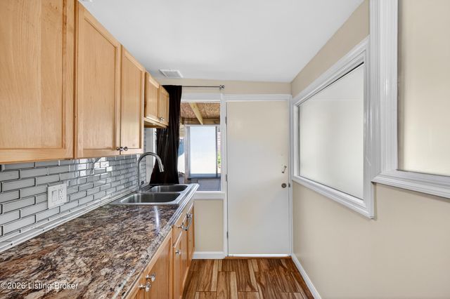 448 New St, Radcliff, KY 40160