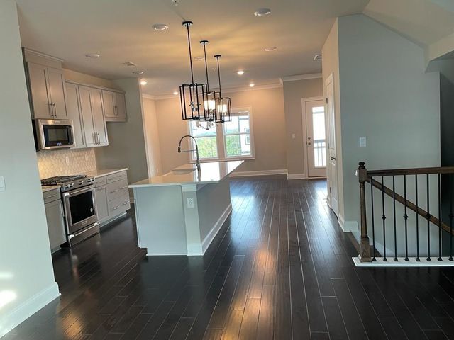 1112 Knoxboro Lane, Woodstock, GA 30188