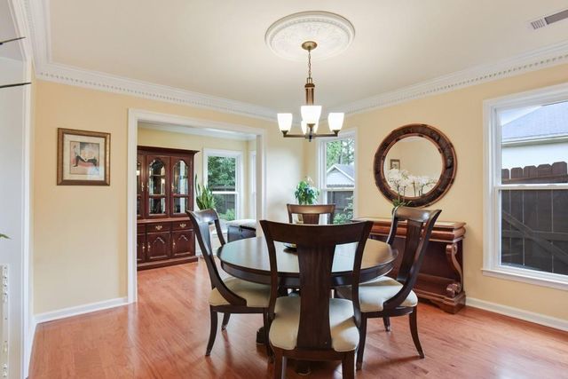 8900 Carroll Manor Dr, Atlanta, GA 30350