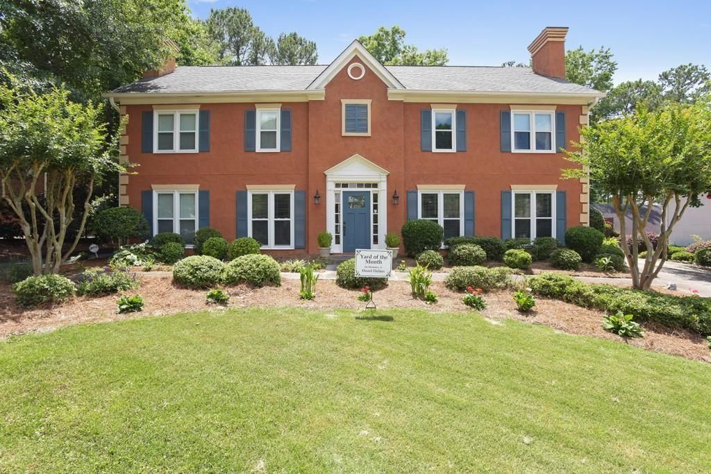 8900 Carroll Manor Dr, Atlanta, GA 30350