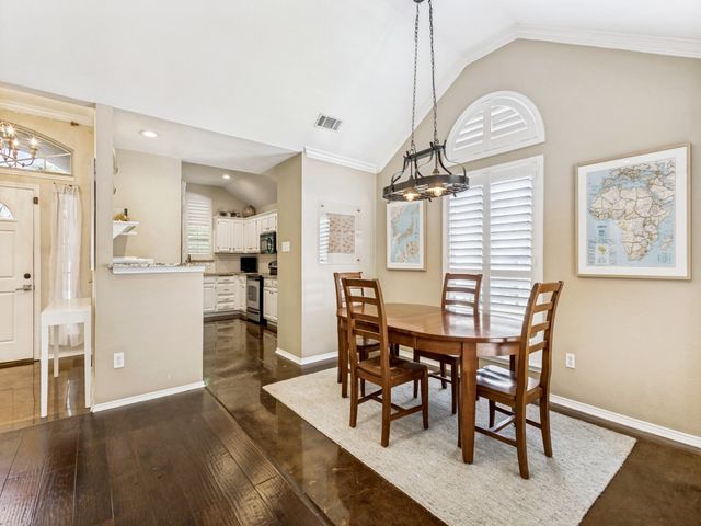 808 Canyon Valley Drive, Mckinney, TX 75071