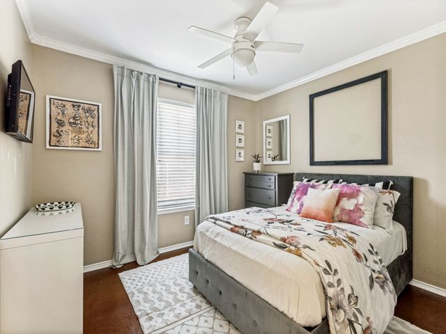 808 Canyon Valley Drive, Mckinney, TX 75071