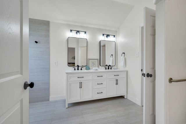6516 Fairglen Drive, Arlington, TX 76002
