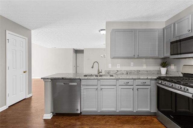 242 Hiawassee Drive, Woodstock, GA 30188
