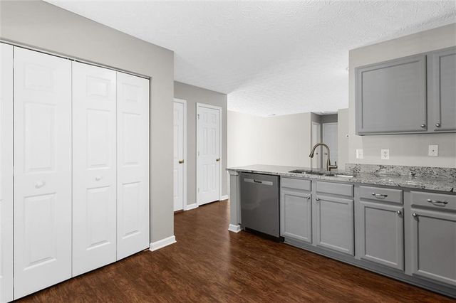 242 Hiawassee Drive, Woodstock, GA 30188