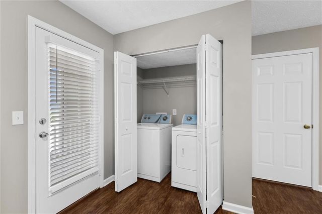 242 Hiawassee Drive, Woodstock, GA 30188