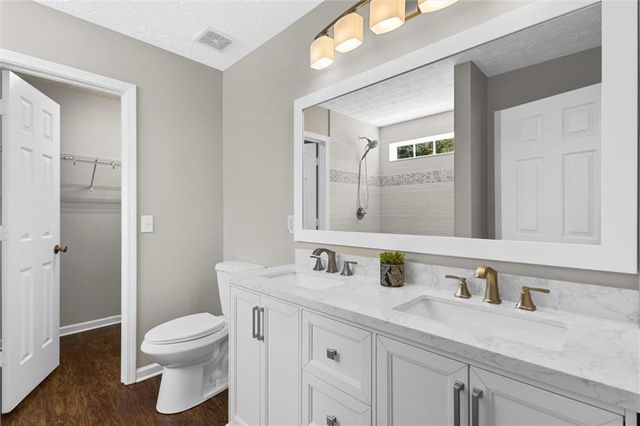 242 Hiawassee Drive, Woodstock, GA 30188
