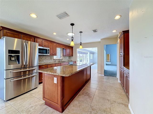 2007 WEDGE COURT, Sun City Center, FL 33573