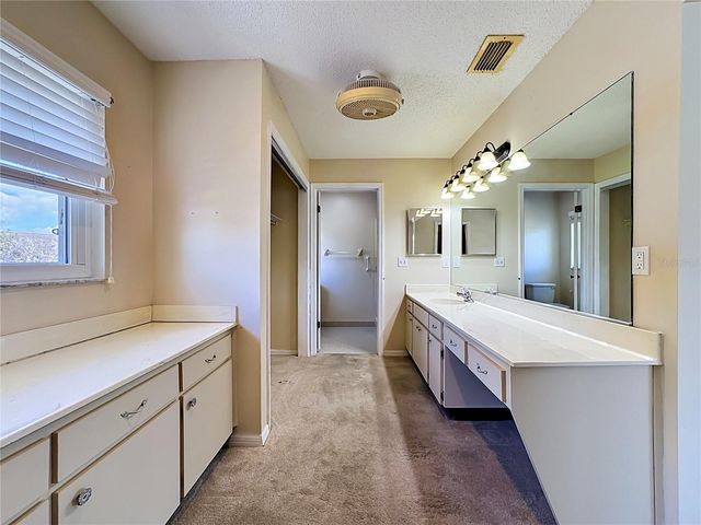 2007 WEDGE COURT, Sun City Center, FL 33573