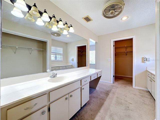 2007 WEDGE COURT, Sun City Center, FL 33573
