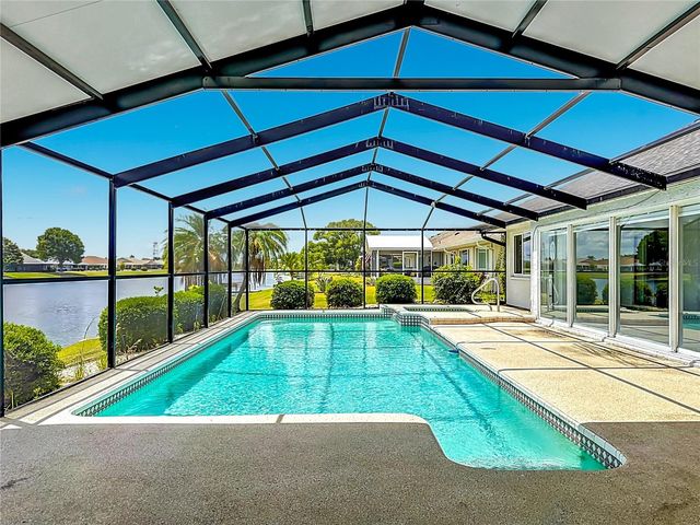 2007 WEDGE COURT, Sun City Center, FL 33573