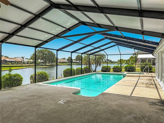 2007 WEDGE COURT, Sun City Center, FL 33573