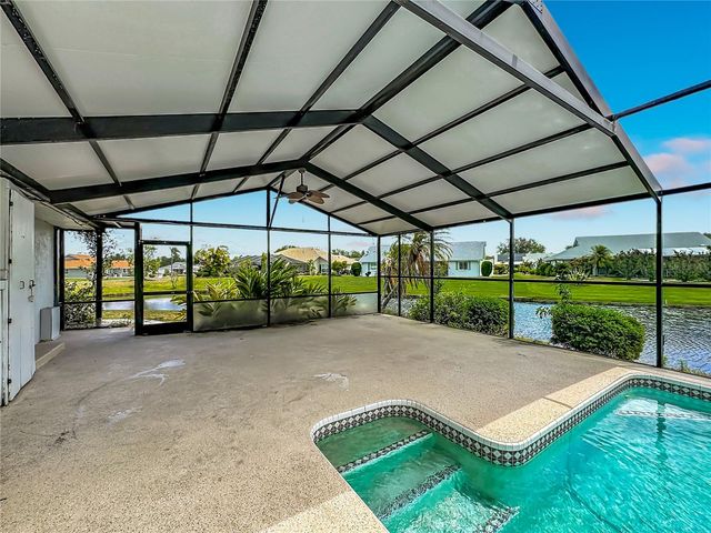 2007 WEDGE COURT, Sun City Center, FL 33573