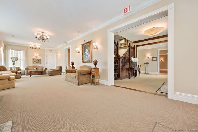 2220 Main Street, Stratford, CT 06615