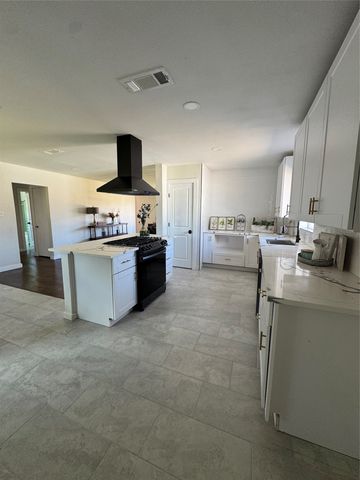 2622 Wynnewood Drive, Dallas, TX 75224