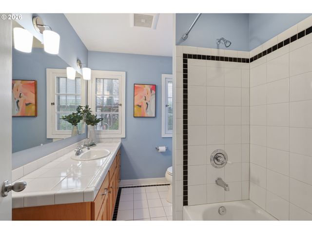 6315 Ne 35TH Ave, Portland, OR 97211