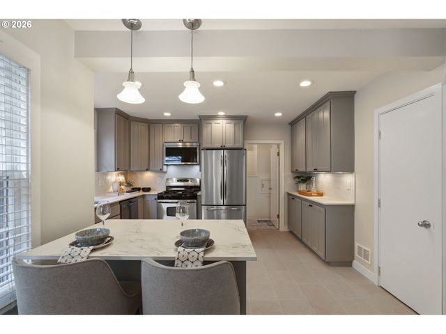 6315 Ne 35TH Ave, Portland, OR 97211